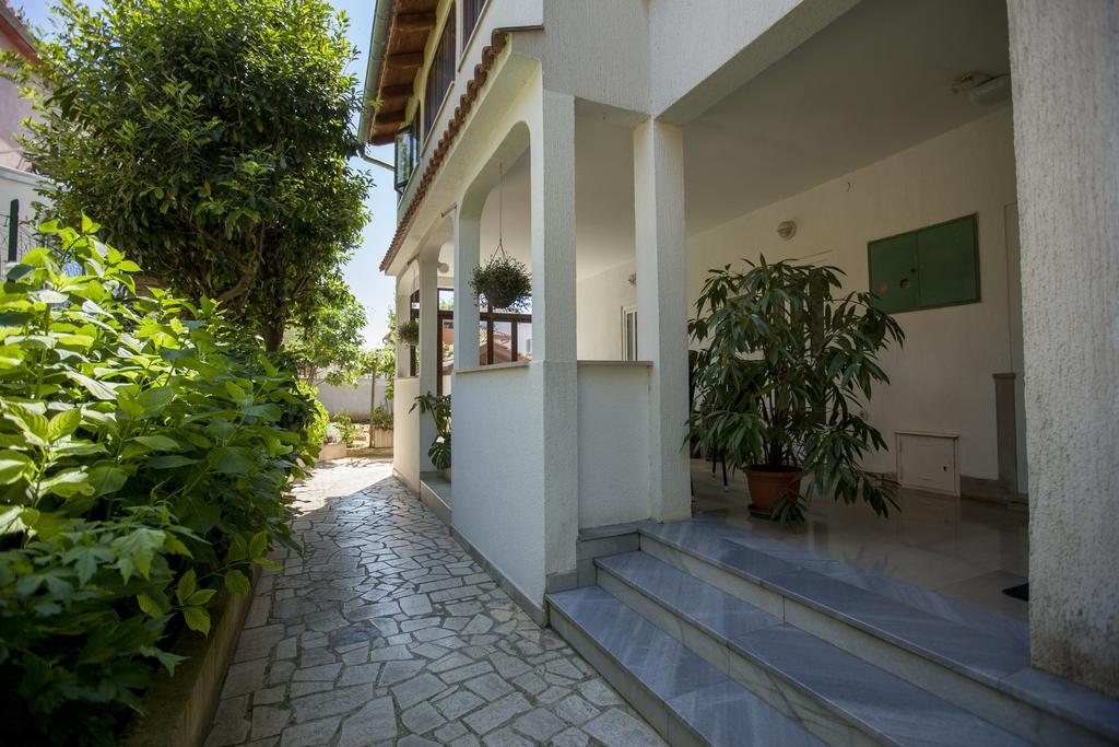 Apartments Villa Ban Rovigno Camera foto