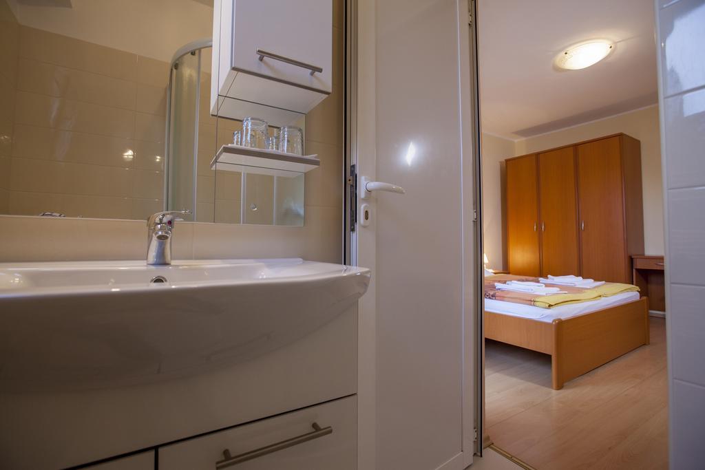 Apartments Villa Ban Rovigno Camera foto