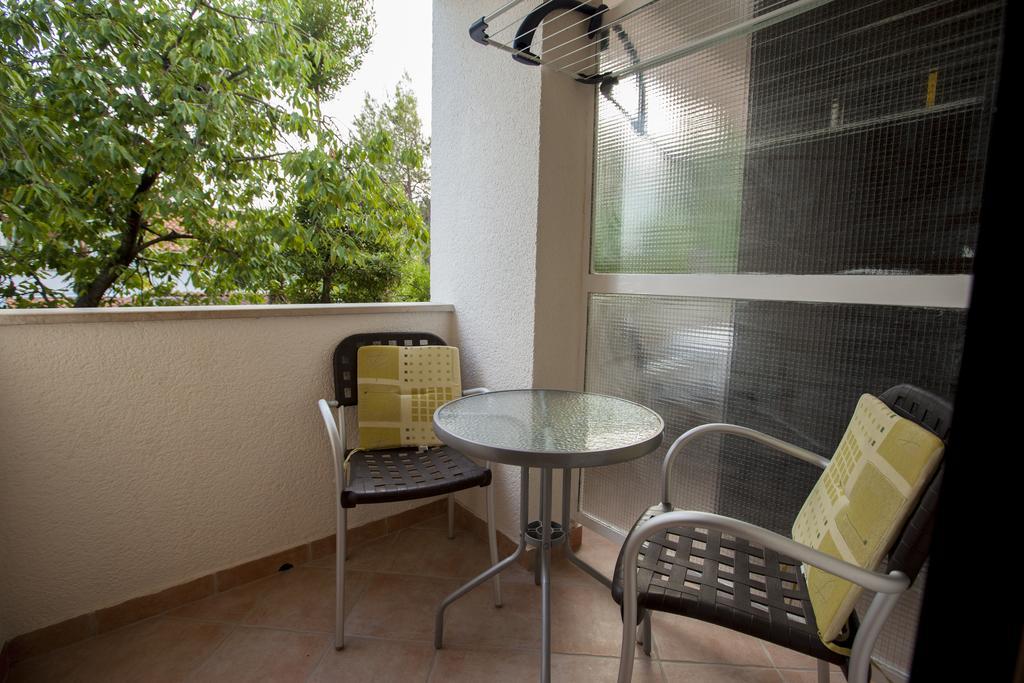 Apartments Villa Ban Rovigno Esterno foto